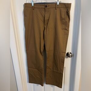 Old Navy Tan Chinos Versatile Cotton Blend